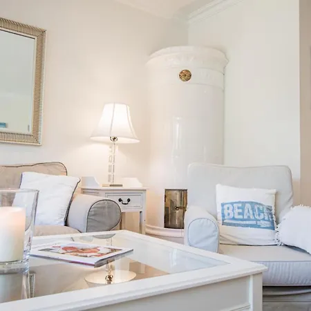 Haus Twesk Merre Holiday home *